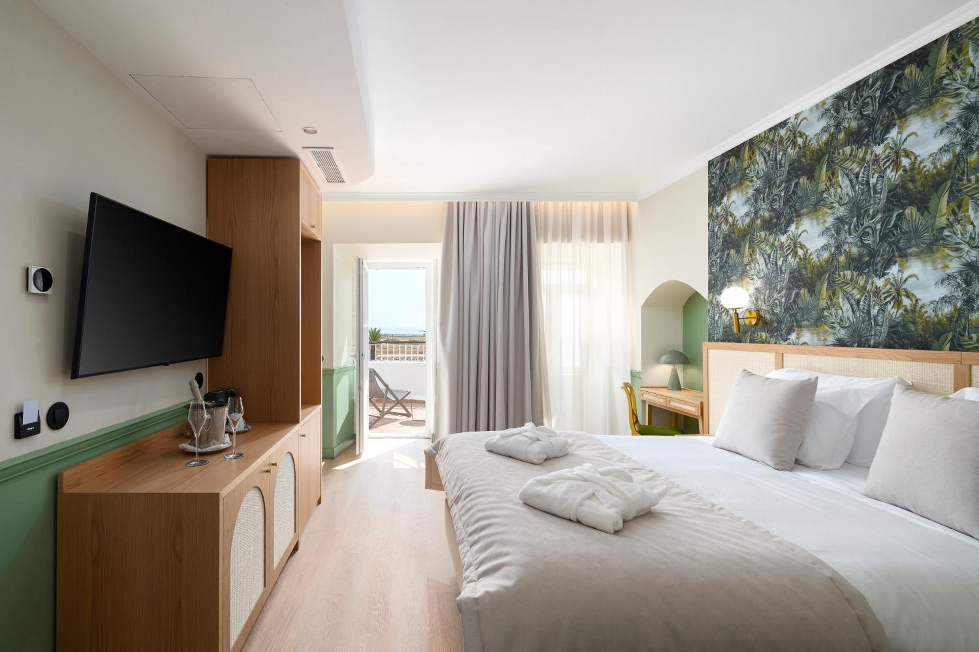 Agua Bay Lagos